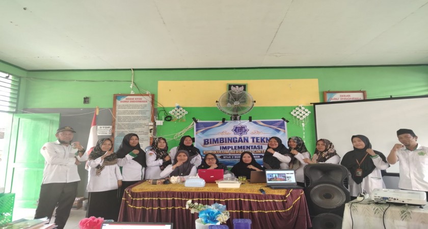 Inovasi Pendidikan Digital: MTsN 2 Buol Gelar Bimtek Kurikulum Berbasis Cinta Berbasis AI